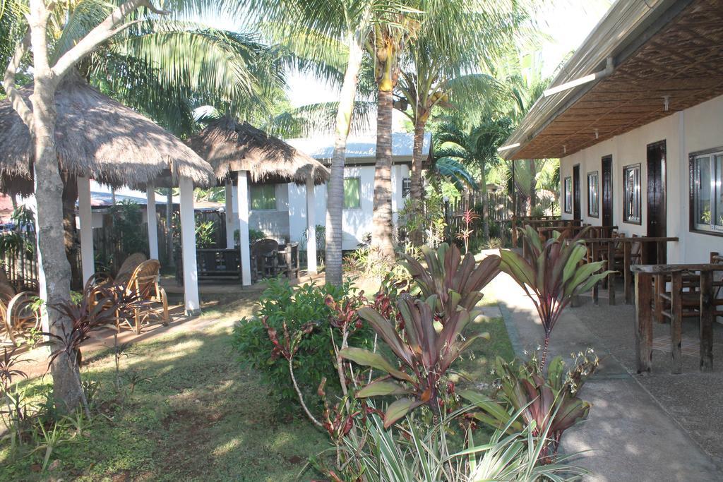 Paragayo Resort Tawala  Екстериор снимка