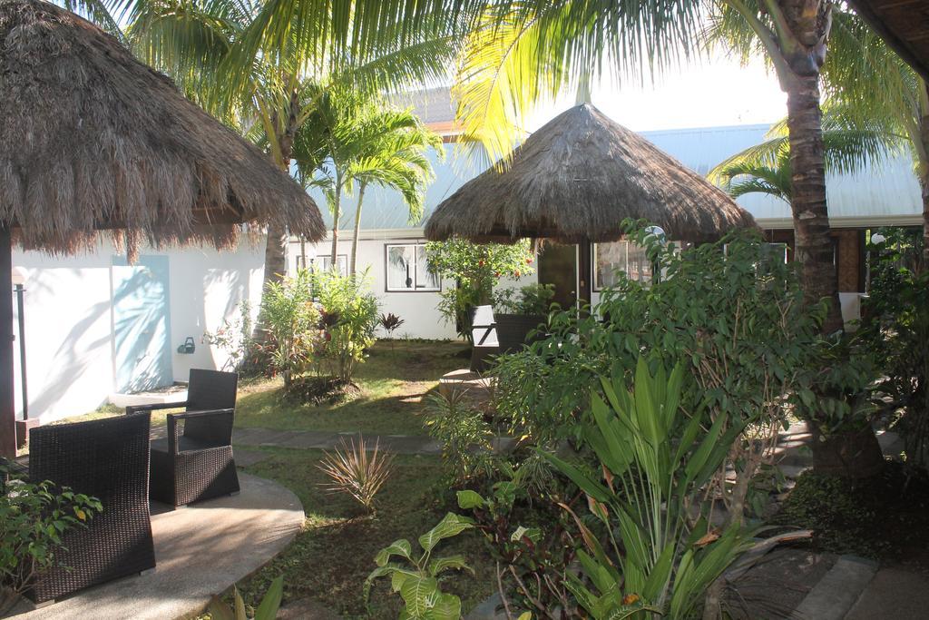 Paragayo Resort Tawala  Екстериор снимка