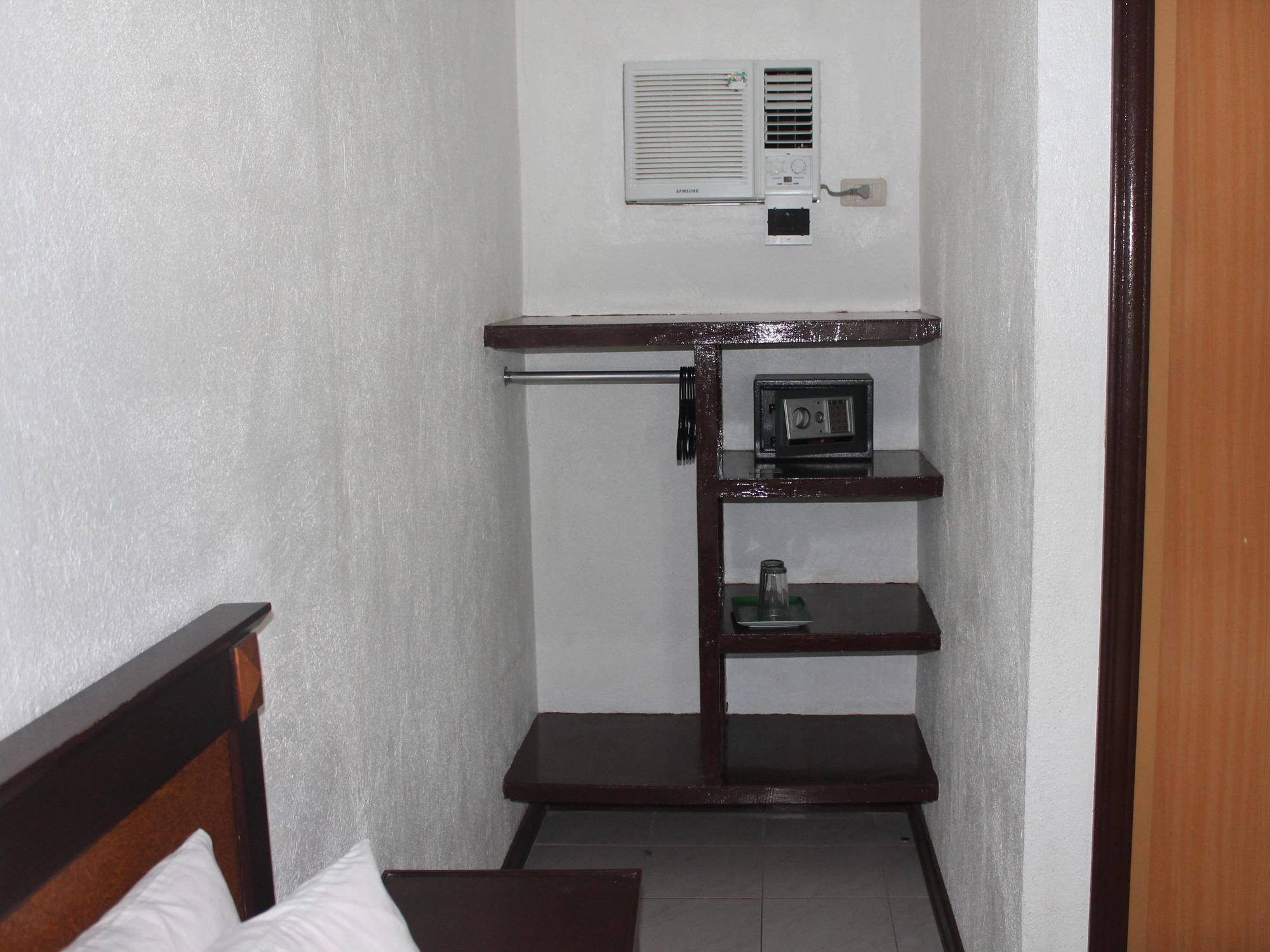 Paragayo Resort Tawala  Екстериор снимка