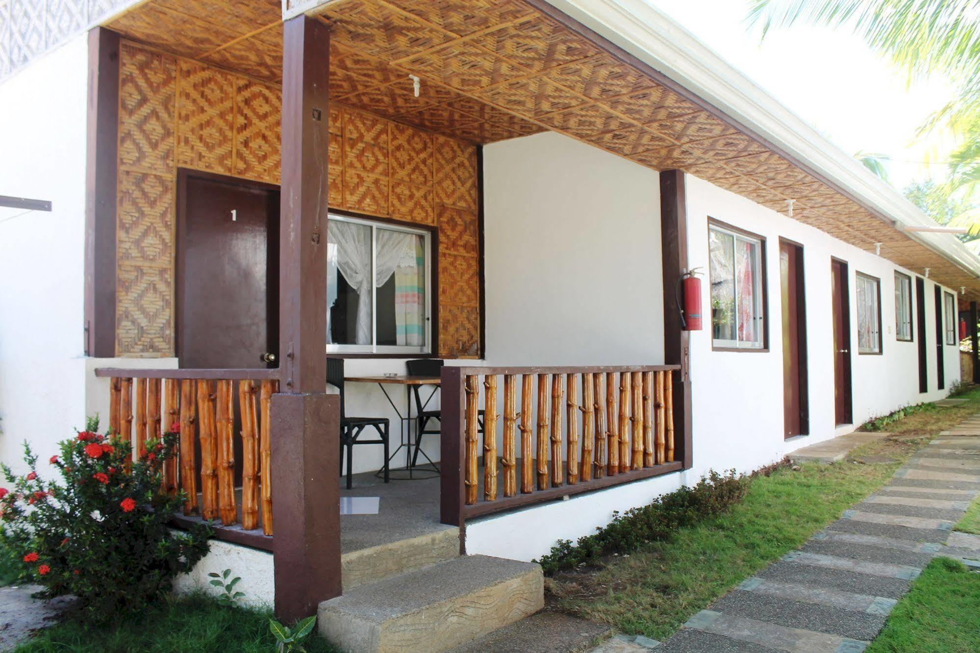 Paragayo Resort Tawala  Екстериор снимка
