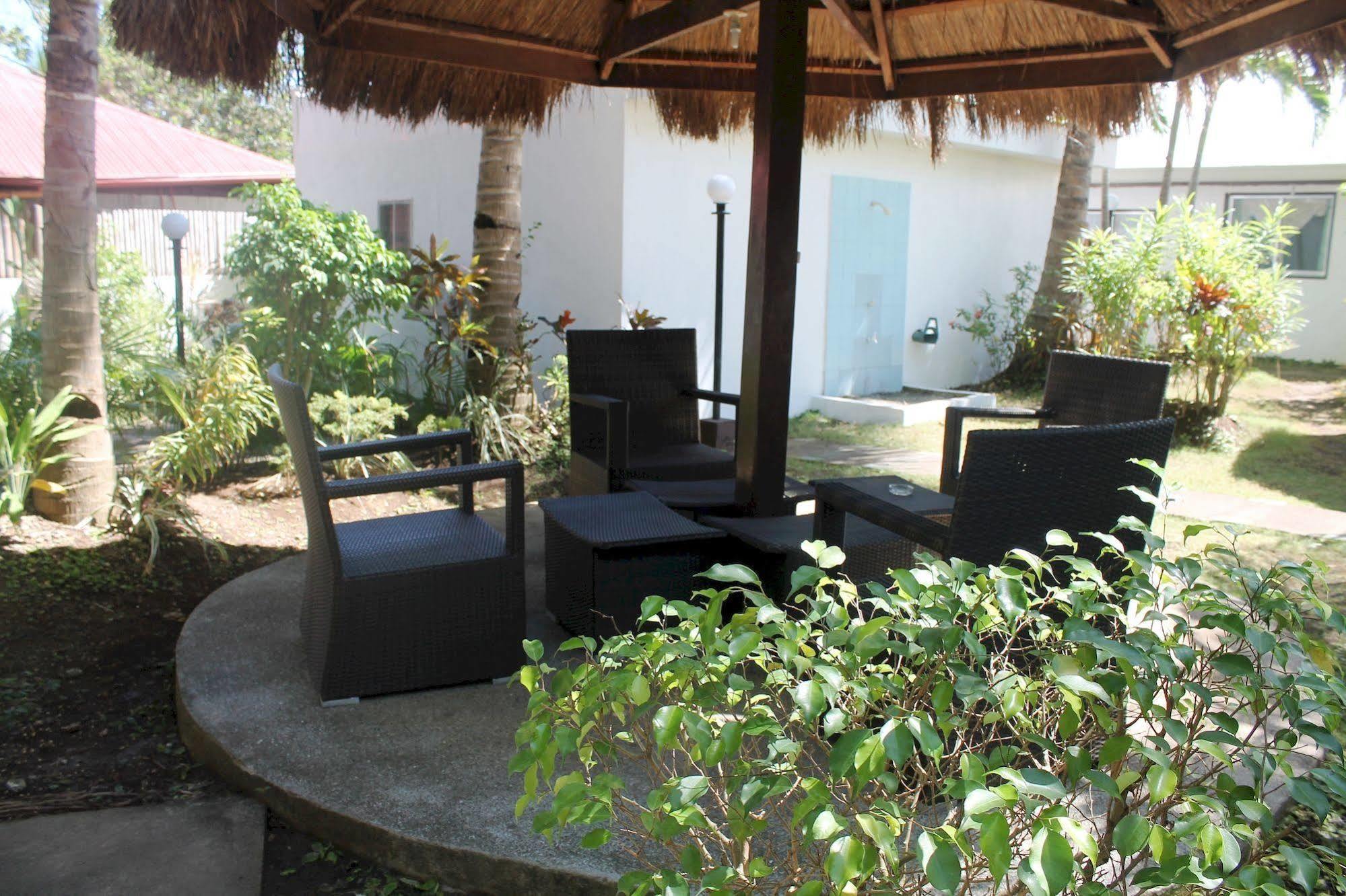Paragayo Resort Tawala  Екстериор снимка