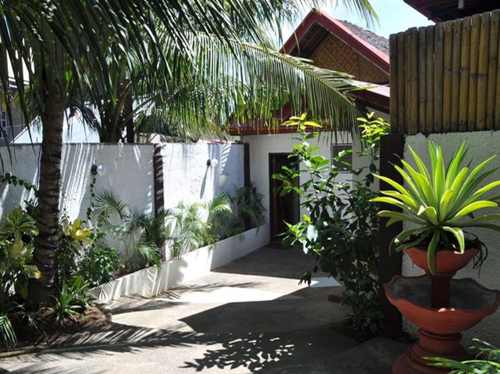 Paragayo Resort Tawala  Екстериор снимка