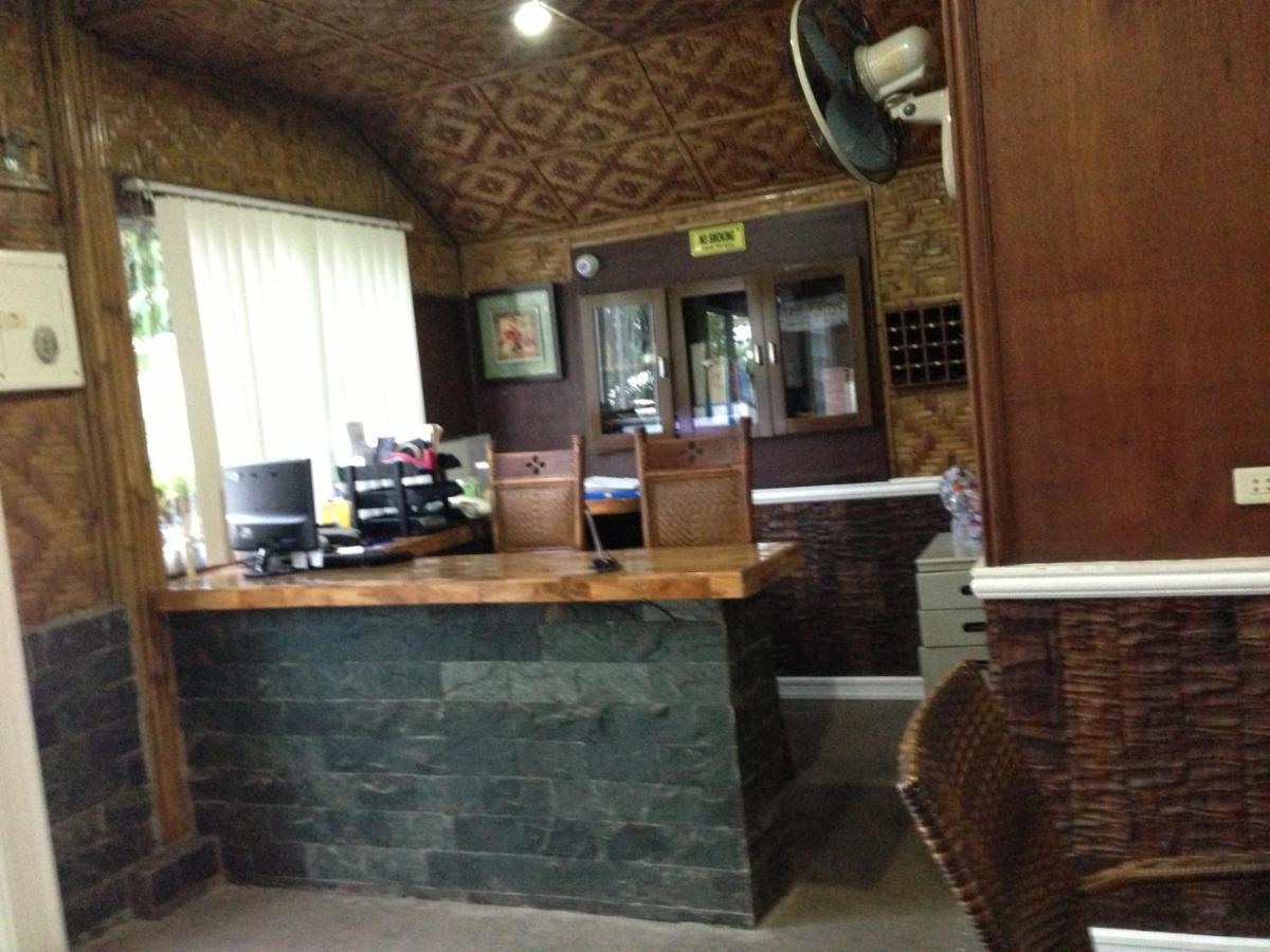 Paragayo Resort Tawala  Екстериор снимка